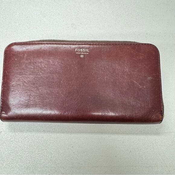 Fossil Burgundy Leather Full Zip Wallet Damaged Vintage - Picture 1 of 8